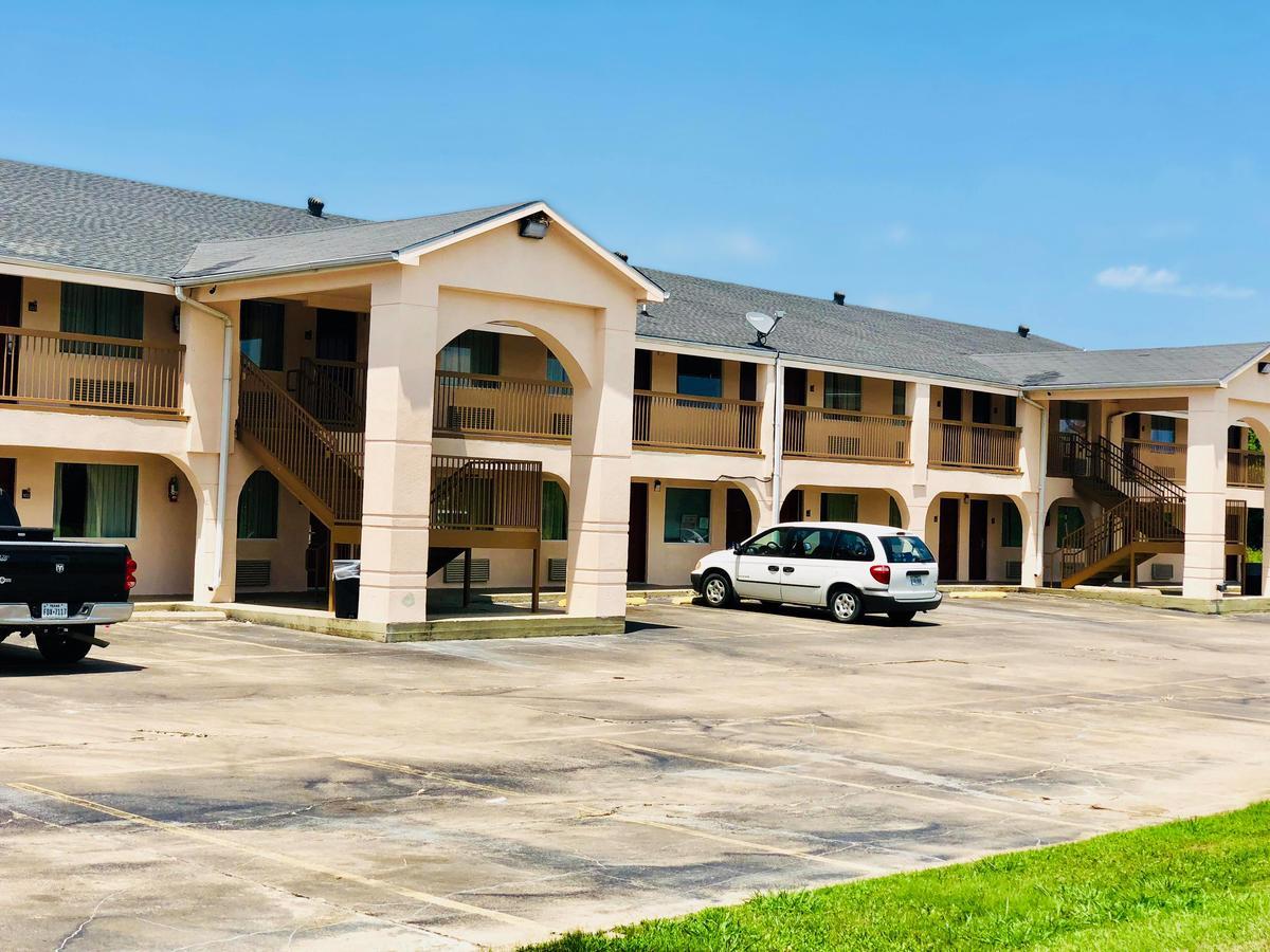American Inn كورسيكانا المظهر الخارجي الصورة